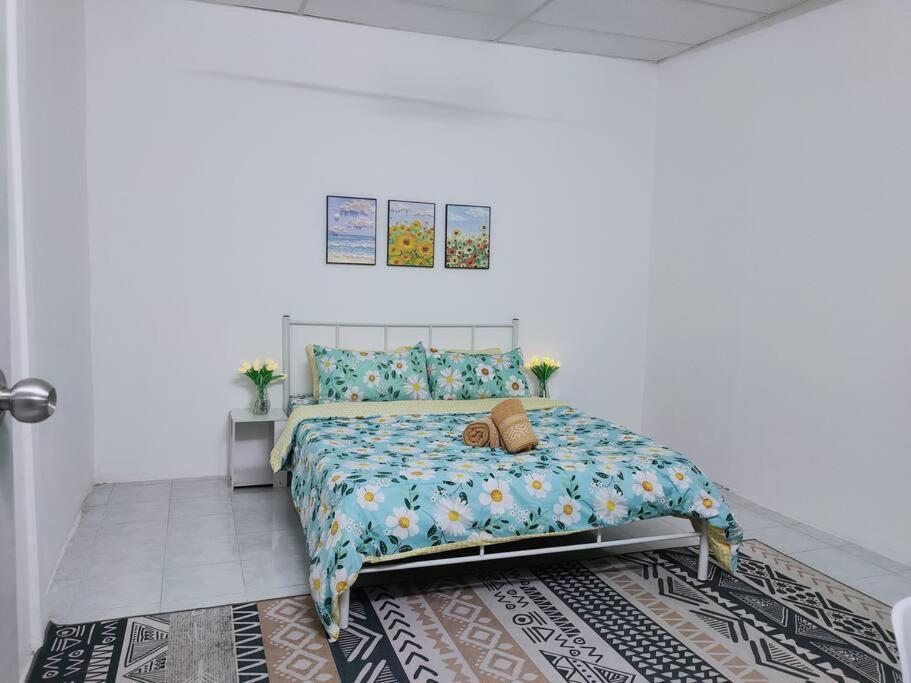 Casa Aira Cozy & Comfy Home Kampong Kepayang Esterno foto